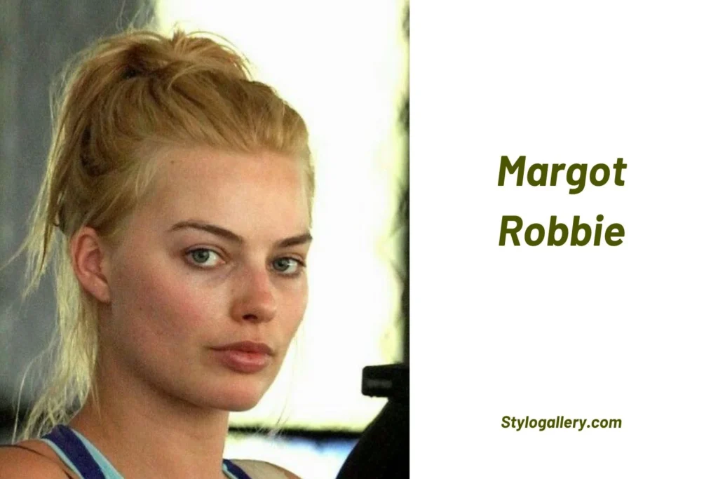  Margot Robbie