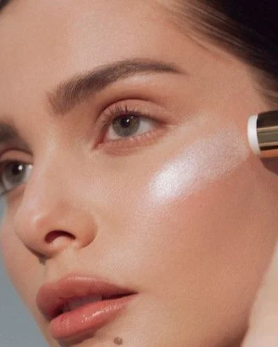 Radiant Glow with Highlighter